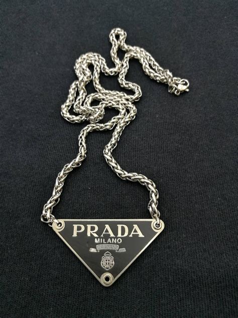 prada schmuck damen|Prada silver necklace.